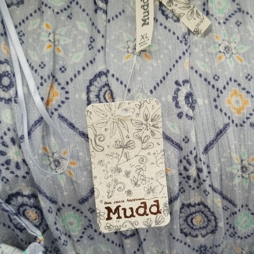 Mudd long pattern sundress w/slit in front - Picture 3 of 7